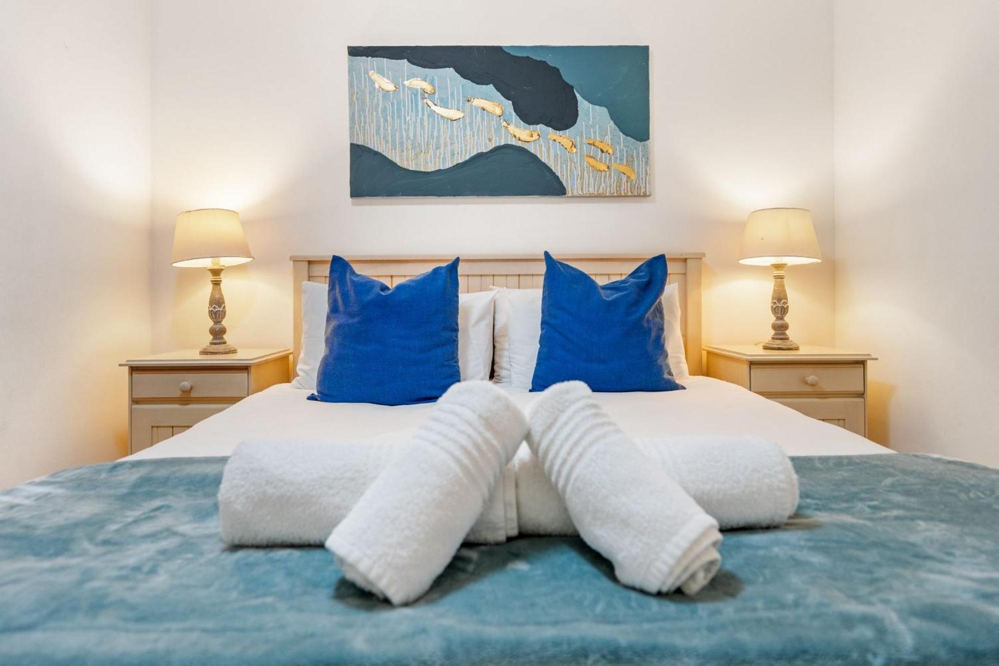 Ocean View 701 By Hostagents Apartment