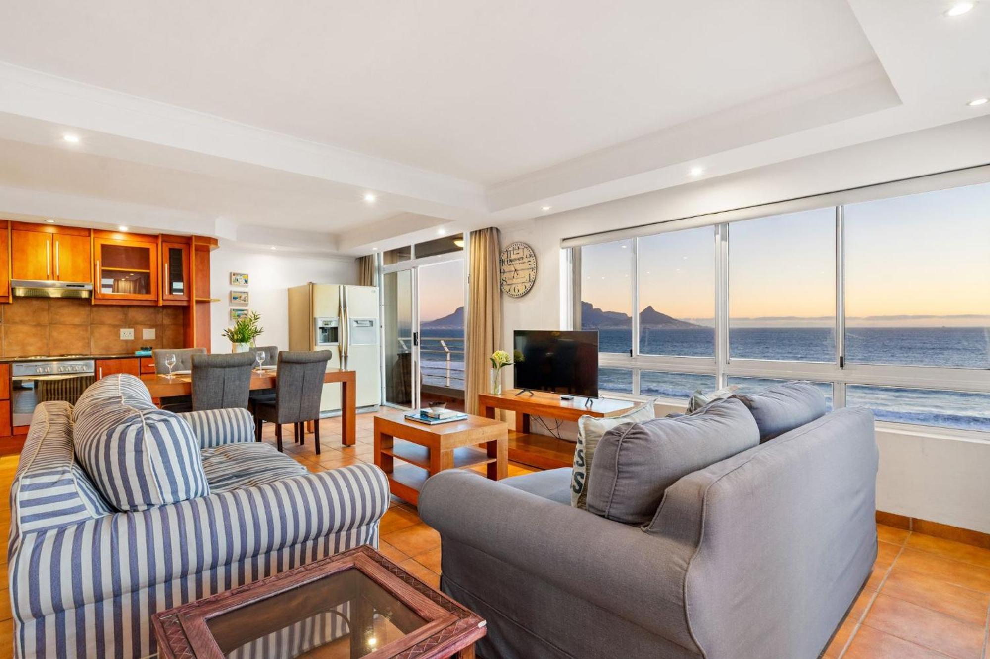 Apartment Ocean View 701 By Hostagents *