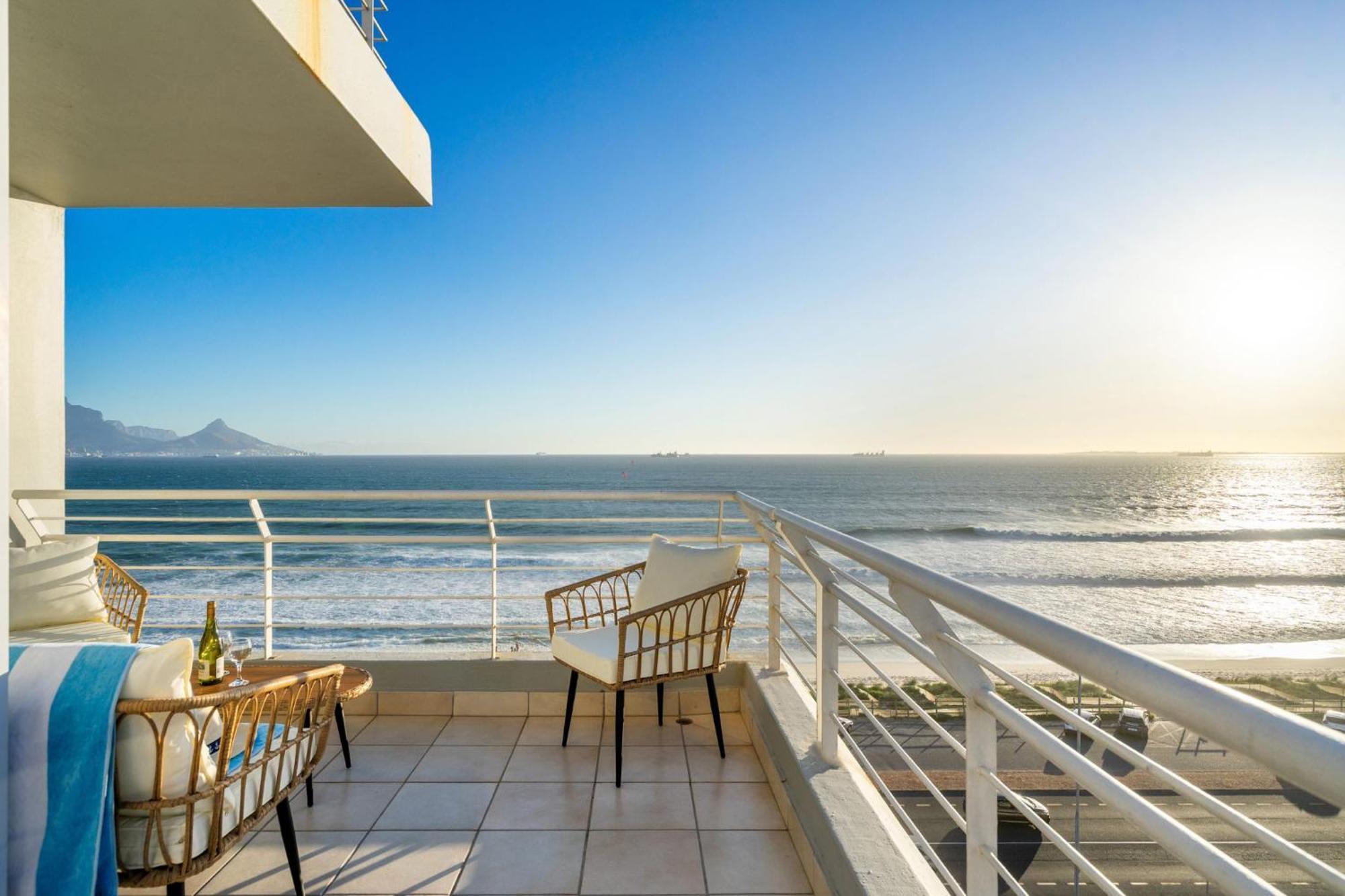 Apartment Ocean View 701 By Hostagents